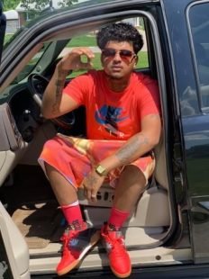 E3268E64-FC61-415A-8AE1-2696F9E366E7